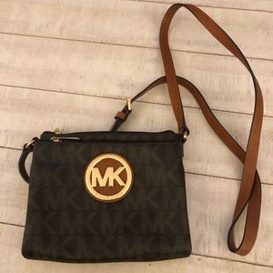 Michael Kors Fulton Crossbody